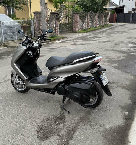 Серый Ямаха Маджести, объемом двигателя 0.16 л и пробегом 45 тыс. км за 1900 $, фото 8 на Automoto.ua