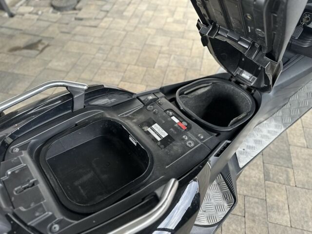 Ямаха Максам, объемом двигателя 0.25 л и пробегом 0 тыс. км за 1650 $, фото 9 на Automoto.ua