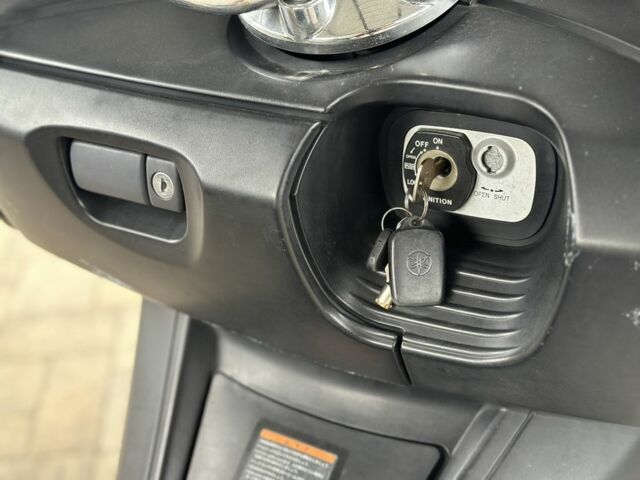 Ямаха Максам, объемом двигателя 0.25 л и пробегом 0 тыс. км за 1650 $, фото 8 на Automoto.ua