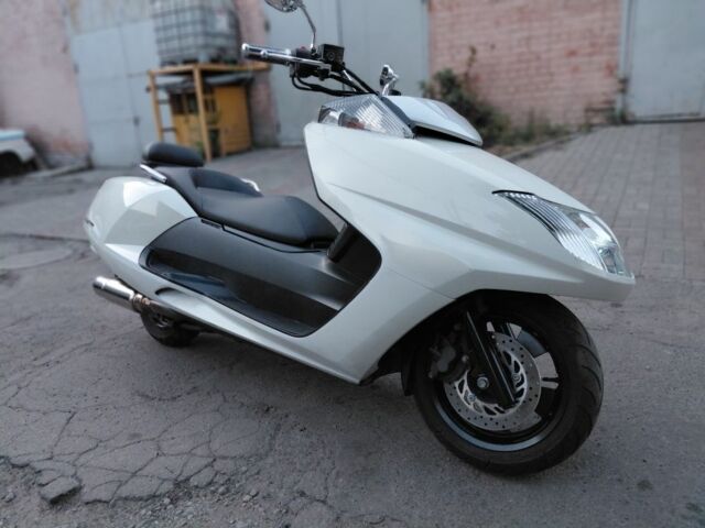 Ямаха Максам, об'ємом двигуна 0.25 л та пробігом 0 тис. км за 1900 $, фото 8 на Automoto.ua