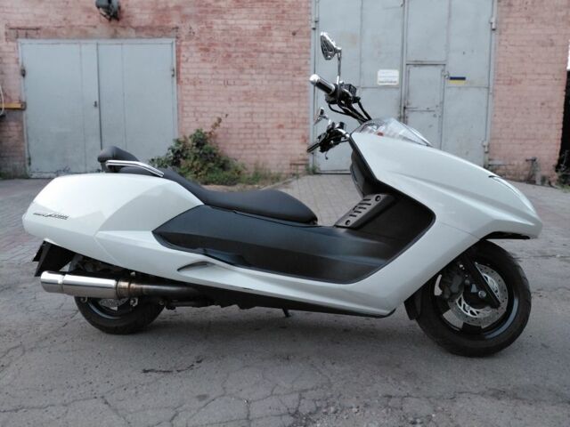 Ямаха Максам, об'ємом двигуна 0.25 л та пробігом 0 тис. км за 1900 $, фото 9 на Automoto.ua