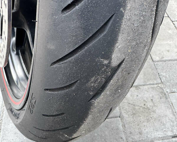 Белый Ямаха Р1, объемом двигателя 1 л и пробегом 25 тыс. км за 10500 $, фото 18 на Automoto.ua