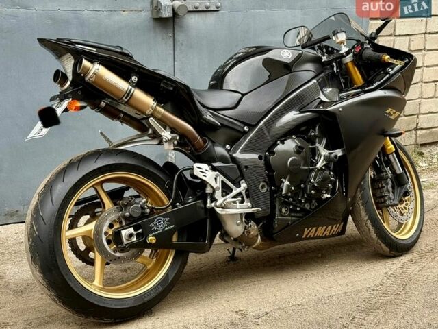 Черный Ямаха Р1, объемом двигателя 0.99 л и пробегом 26 тыс. км за 12800 $, фото 2 на Automoto.ua