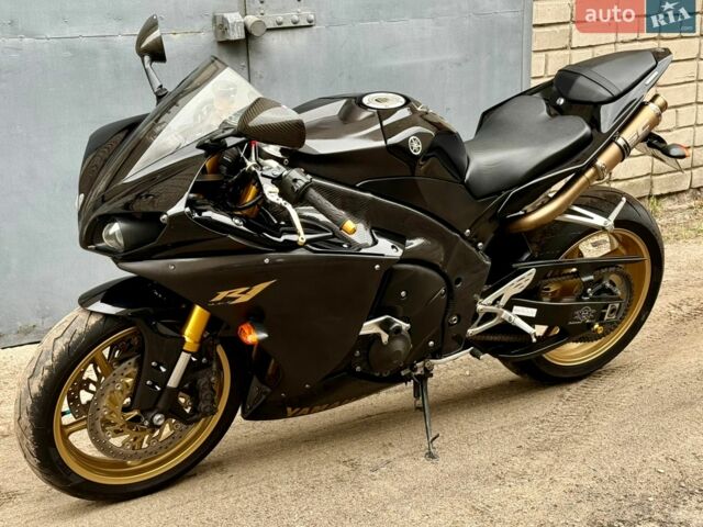 Чорний Ямаха R1, об'ємом двигуна 0.99 л та пробігом 26 тис. км за 12999 $, фото 8 на Automoto.ua