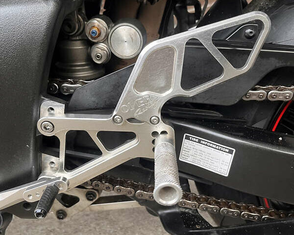 Черный Ямаха Р1, объемом двигателя 1 л и пробегом 30 тыс. км за 9800 $, фото 16 на Automoto.ua