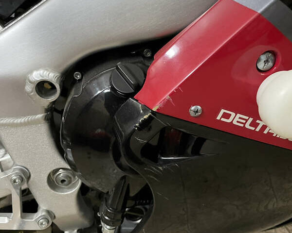 Красный Ямаха Р1, объемом двигателя 0.99 л и пробегом 9 тыс. км за 10000 $, фото 5 на Automoto.ua