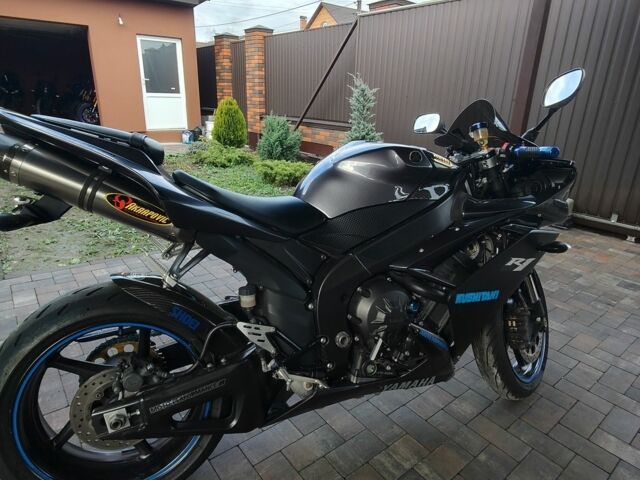 Ямаха R1, об'ємом двигуна 1 л та пробігом 0 тис. км за 8600 $, фото 3 на Automoto.ua