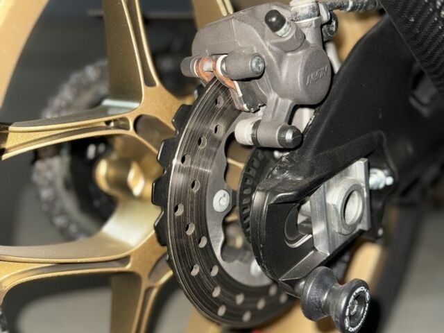 Ямаха Р1, объемом двигателя 1 л и пробегом 0 тыс. км за 21000 $, фото 4 на Automoto.ua