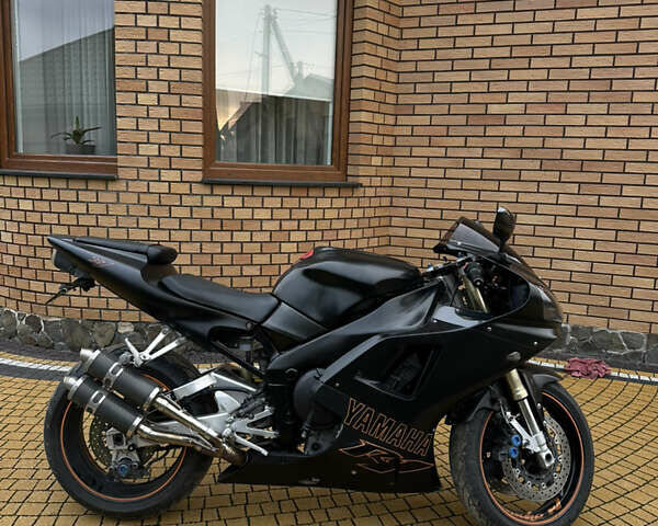 Ямаха Р1, объемом двигателя 1 л и пробегом 32 тыс. км за 4500 $, фото 1 на Automoto.ua