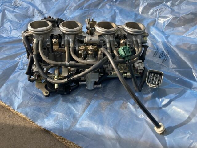 Ямаха R1, об'ємом двигуна 1 л та пробігом 0 тис. км за 103 $, фото 2 на Automoto.ua