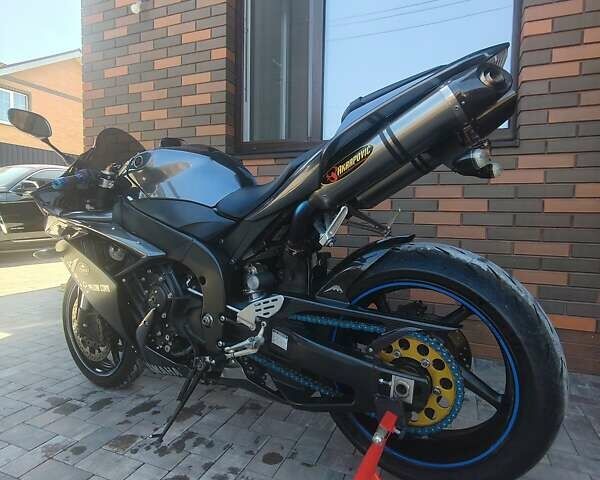 Ямаха R1, об'ємом двигуна 1 л та пробігом 14 тис. км за 8800 $, фото 10 на Automoto.ua