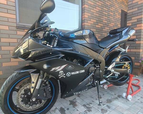 Ямаха R1, об'ємом двигуна 1 л та пробігом 14 тис. км за 8700 $, фото 11 на Automoto.ua