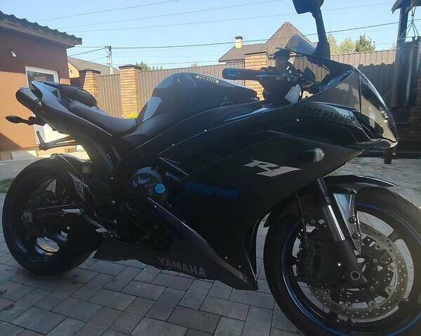 Ямаха R1, об'ємом двигуна 1 л та пробігом 14 тис. км за 8800 $, фото 9 на Automoto.ua