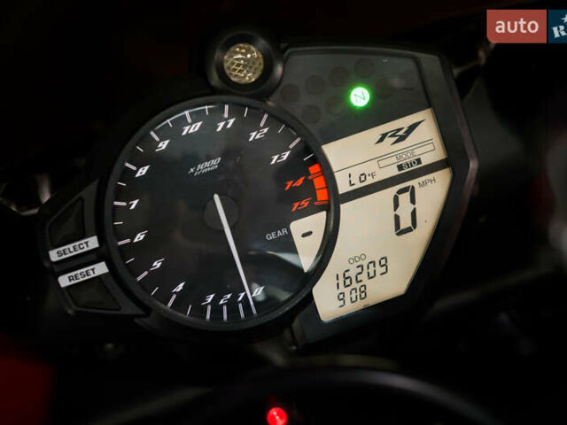 Ямаха Р1 2009 в Днепре (Днепропетровске) на Automoto.ua Ямаха Р1, объемом двигателя 1 л и пробегом 16 тыс. км за 12000 $, фото 8 на Automoto.ua