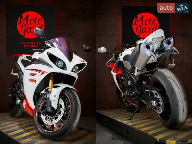 Ямаха R1, об'ємом двигуна 1 л та пробігом 16 тис. км за 12000 $, фото 6 на Automoto.ua
