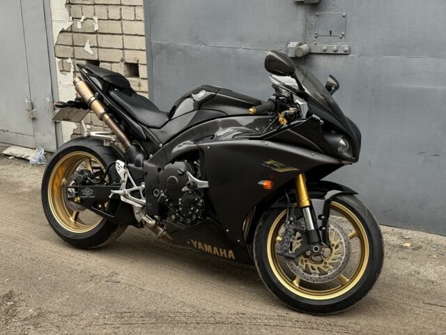 Ямаха R1, об'ємом двигуна 1 л та пробігом 0 тис. км за 12800 $, фото 1 на Automoto.ua