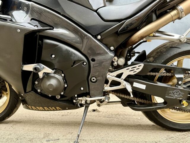 Ямаха R1, об'ємом двигуна 1 л та пробігом 0 тис. км за 12800 $, фото 11 на Automoto.ua