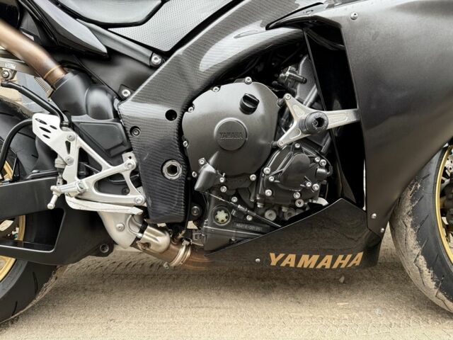 Ямаха R1, об'ємом двигуна 1 л та пробігом 0 тис. км за 12800 $, фото 5 на Automoto.ua