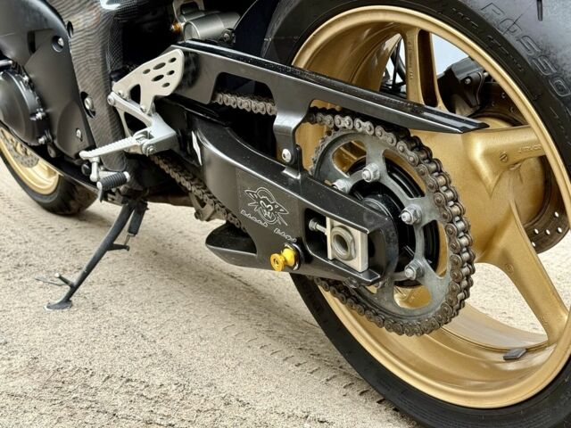 Ямаха R1, об'ємом двигуна 1 л та пробігом 0 тис. км за 12800 $, фото 10 на Automoto.ua