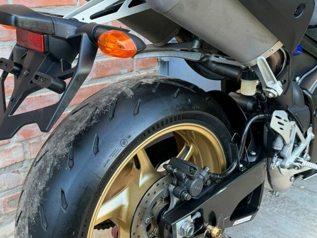 Ямаха Р1, объемом двигателя 1 л и пробегом 25 тыс. км за 11200 $, фото 4 на Automoto.ua