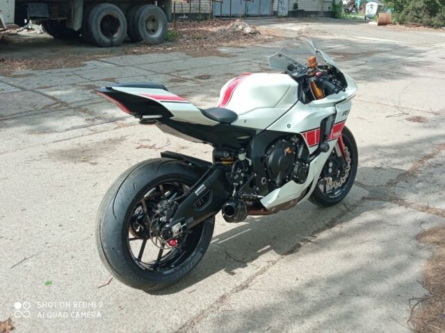 Ямаха R1, об'ємом двигуна 0 л та пробігом 0 тис. км за 20800 $, фото 4 на Automoto.ua