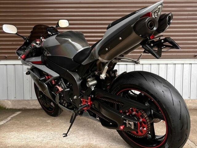 Сірий Ямаха R1, об'ємом двигуна 1 л та пробігом 23 тис. км за 8400 $, фото 5 на Automoto.ua