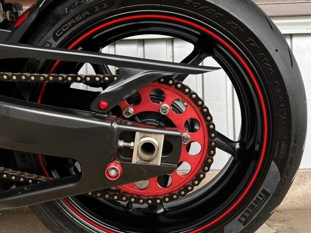 Сірий Ямаха R1, об'ємом двигуна 1 л та пробігом 23 тис. км за 8400 $, фото 22 на Automoto.ua