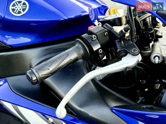 Синій Ямаха R1, об'ємом двигуна 0.99 л та пробігом 29 тис. км за 7900 $, фото 24 на Automoto.ua