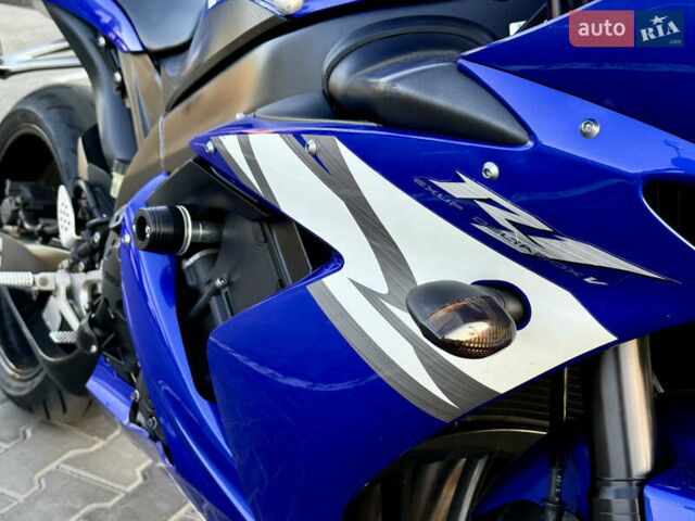 Синій Ямаха R1, об'ємом двигуна 0.99 л та пробігом 29 тис. км за 7900 $, фото 11 на Automoto.ua