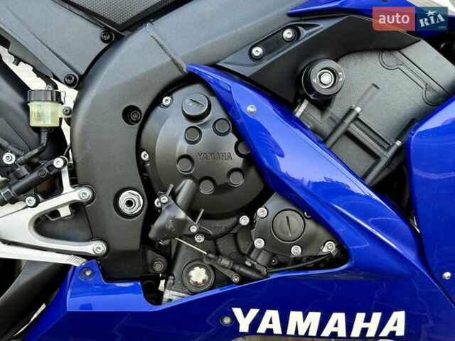 Синій Ямаха R1, об'ємом двигуна 0.99 л та пробігом 29 тис. км за 7900 $, фото 22 на Automoto.ua