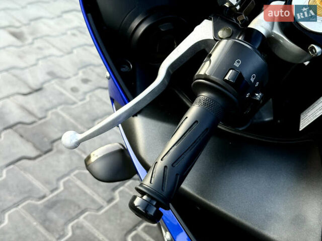 Синій Ямаха R1, об'ємом двигуна 0.99 л та пробігом 29 тис. км за 7900 $, фото 26 на Automoto.ua