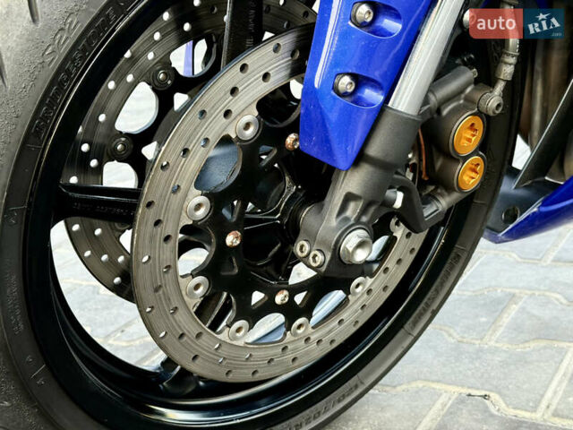Синій Ямаха R1, об'ємом двигуна 0.99 л та пробігом 29 тис. км за 7900 $, фото 13 на Automoto.ua