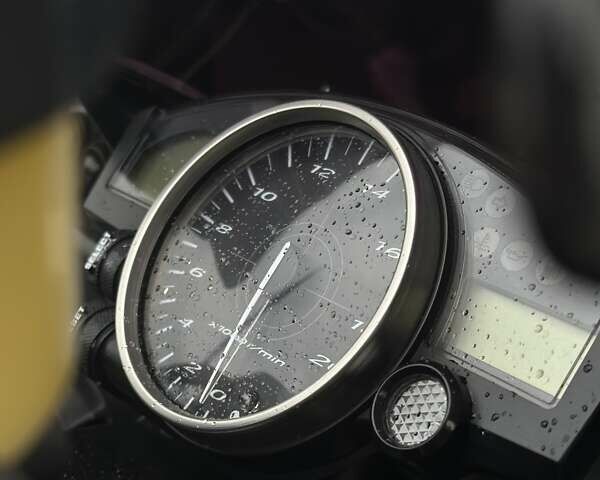 Білий Ямаха R6, об'ємом двигуна 0 л та пробігом 35 тис. км за 8100 $, фото 2 на Automoto.ua