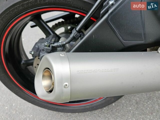 Білий Ямаха R6, об'ємом двигуна 0 л та пробігом 130 тис. км за 13000 $, фото 3 на Automoto.ua