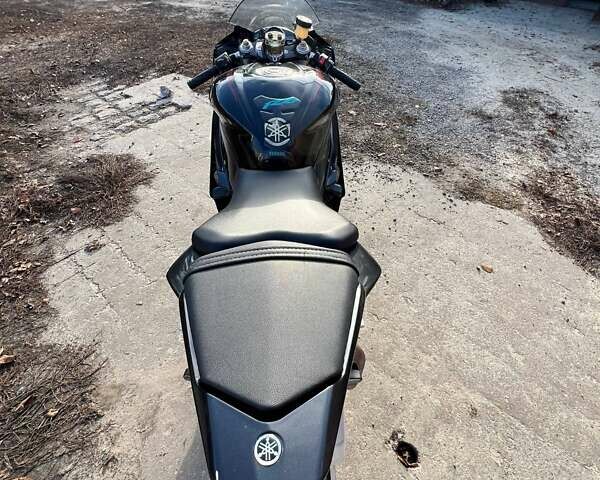 Чорний Ямаха R6, об'ємом двигуна 0.6 л та пробігом 33 тис. км за 5500 $, фото 9 на Automoto.ua