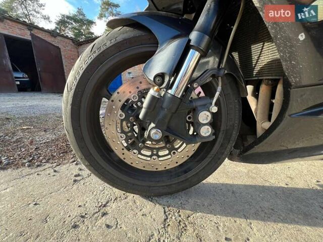 Чорний Ямаха R6, об'ємом двигуна 0.6 л та пробігом 33 тис. км за 5500 $, фото 2 на Automoto.ua