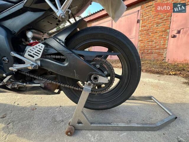 Чорний Ямаха R6, об'ємом двигуна 0.6 л та пробігом 33 тис. км за 5500 $, фото 13 на Automoto.ua