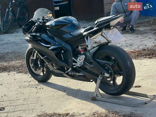 Чорний Ямаха R6, об'ємом двигуна 0.6 л та пробігом 33 тис. км за 5500 $, фото 6 на Automoto.ua