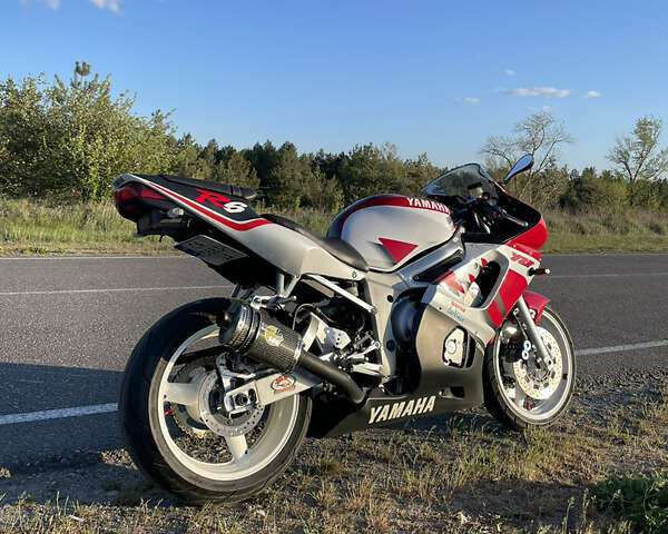 Ямаха R6 2000 у Знаменке на Automoto.ua Червоний Ямаха R6, об'ємом двигуна 0.6 л та пробігом 43 тис. км за 4300 $, фото 10 на Automoto.ua