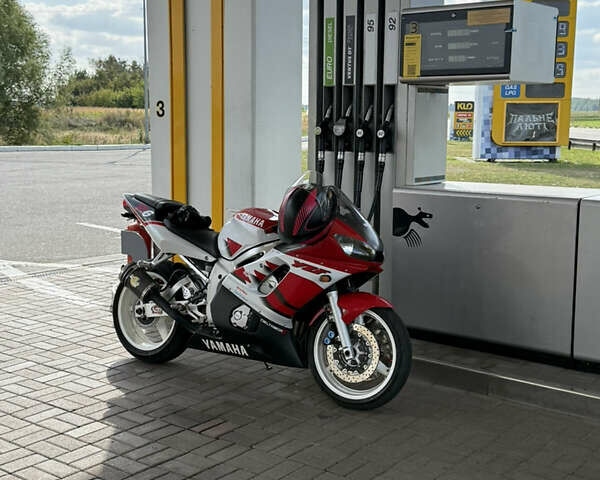 Ямаха R6 2000 у Знаменке на Automoto.ua Червоний Ямаха R6, об'ємом двигуна 0.6 л та пробігом 43 тис. км за 4300 $, фото 2 на Automoto.ua