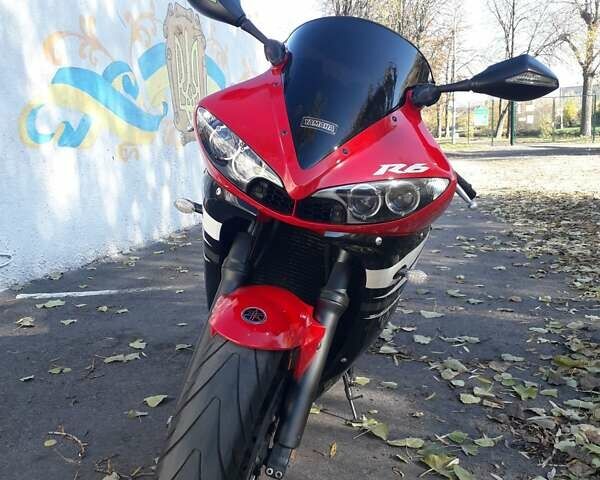 Ямаха R6 2003 у Казатине на Automoto.ua Червоний Ямаха R6, об'ємом двигуна 0.6 л та пробігом 27 тис. км за 6650 $, фото 2 на Automoto.ua