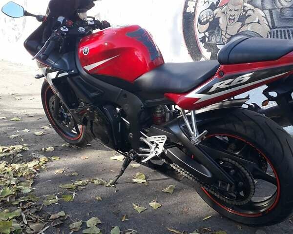 Ямаха R6 2003 у Казатине на Automoto.ua Червоний Ямаха R6, об'ємом двигуна 0.6 л та пробігом 27 тис. км за 6650 $, фото 9 на Automoto.ua