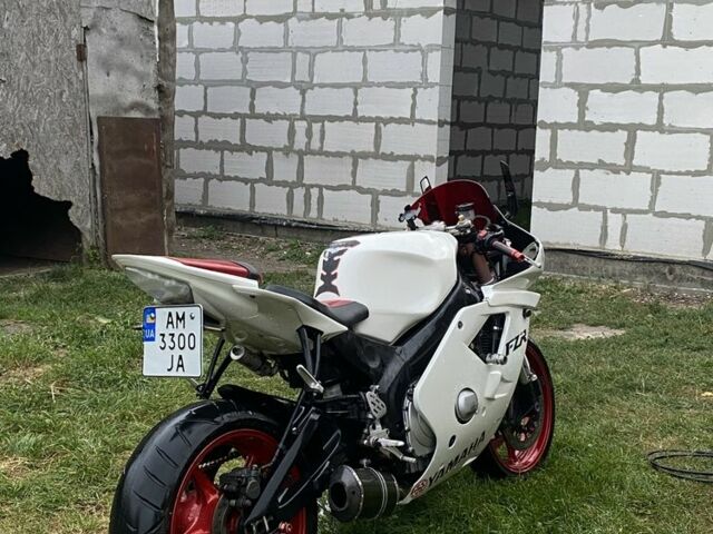 Ямаха R6, об'ємом двигуна 0.6 л та пробігом 0 тис. км за 5000 $, фото 4 на Automoto.ua