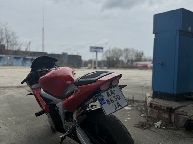 Ямаха R6, об'ємом двигуна 0.6 л та пробігом 0 тис. км за 4900 $, фото 4 на Automoto.ua