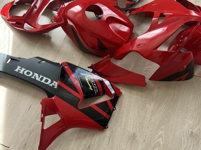 Ямаха R6, об'ємом двигуна 0 л та пробігом 0 тис. км за 3 $, фото 12 на Automoto.ua