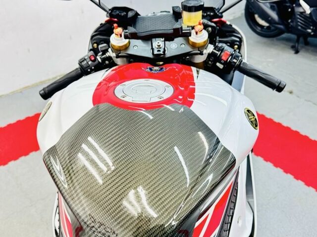 Ямаха Р6, объемом двигателя 0.6 л и пробегом 0 тыс. км за 10000 $, фото 18 на Automoto.ua