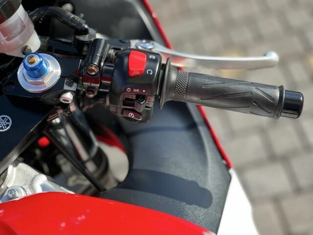 Ямаха R6, об'ємом двигуна 0.6 л та пробігом 0 тис. км за 5000 $, фото 4 на Automoto.ua