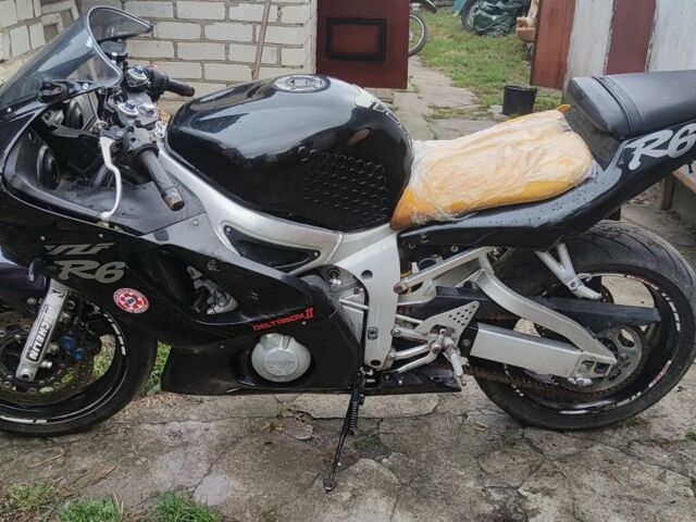 Ямаха R6, об'ємом двигуна 0.6 л та пробігом 0 тис. км за 1000 $, фото 1 на Automoto.ua