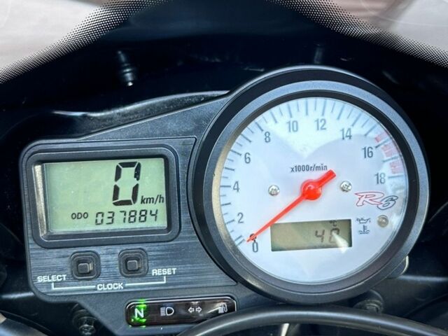 Ямаха R6, об'ємом двигуна 0.6 л та пробігом 37 тис. км за 3700 $, фото 6 на Automoto.ua
