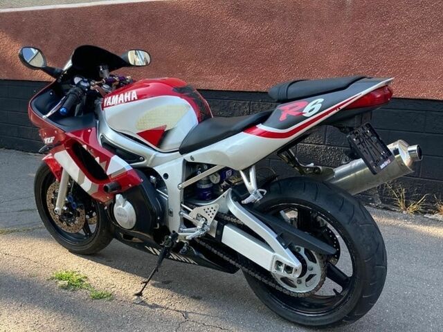 Ямаха Р6, объемом двигателя 0.6 л и пробегом 30 тыс. км за 3750 $, фото 10 на Automoto.ua